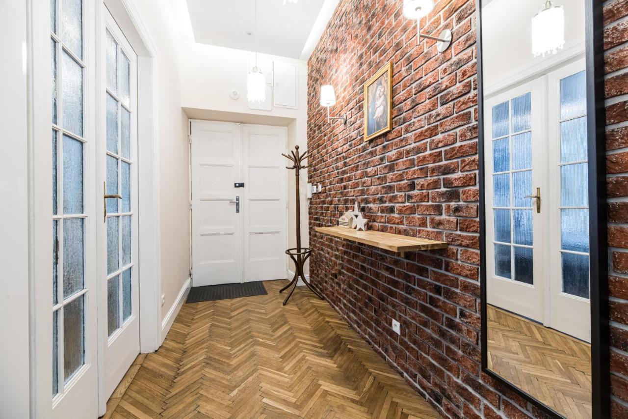 Native Apartments Batorego 7- Bardzo Ciche I Spokojne Miejsce Krakau Exterior foto