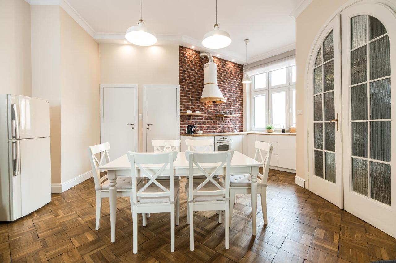 Native Apartments Batorego 7- Bardzo Ciche I Spokojne Miejsce Krakau Exterior foto